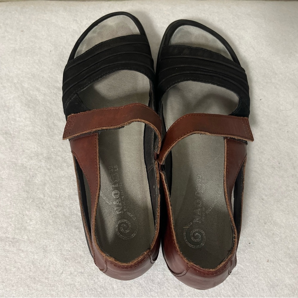 NAOT 'Papaki' Black Velvet & Brown Leather Mary Jane Sandals EU 39 | US 8.5 - Picture 10 of 12